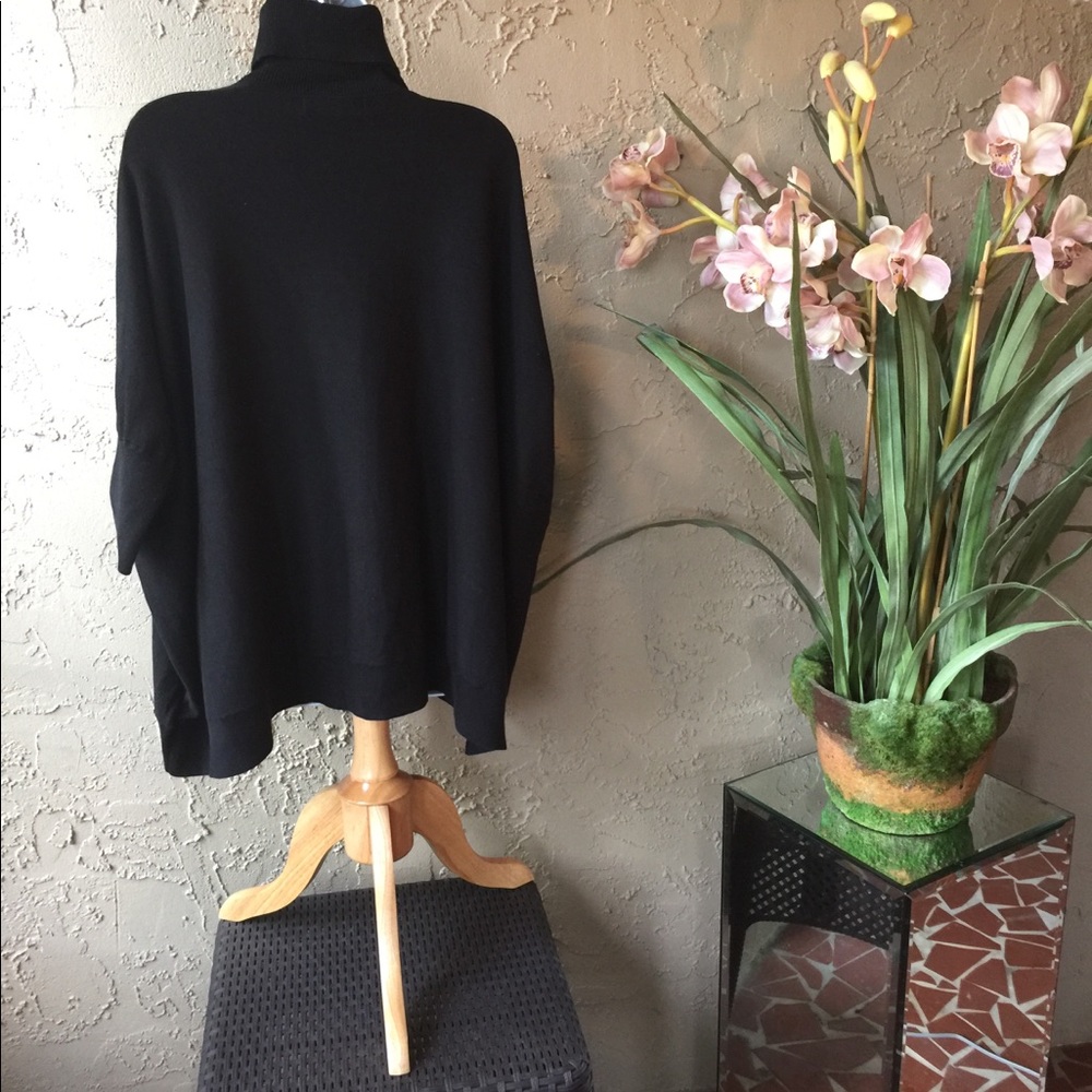 Michael Kors Turtle neck sweater